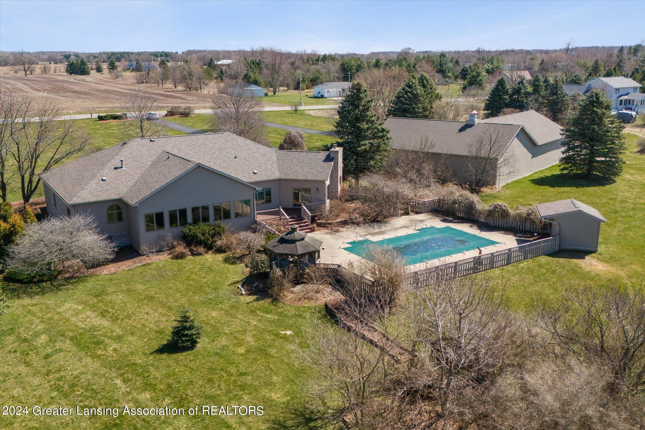 4290 S Dewitt Road, St. Johns