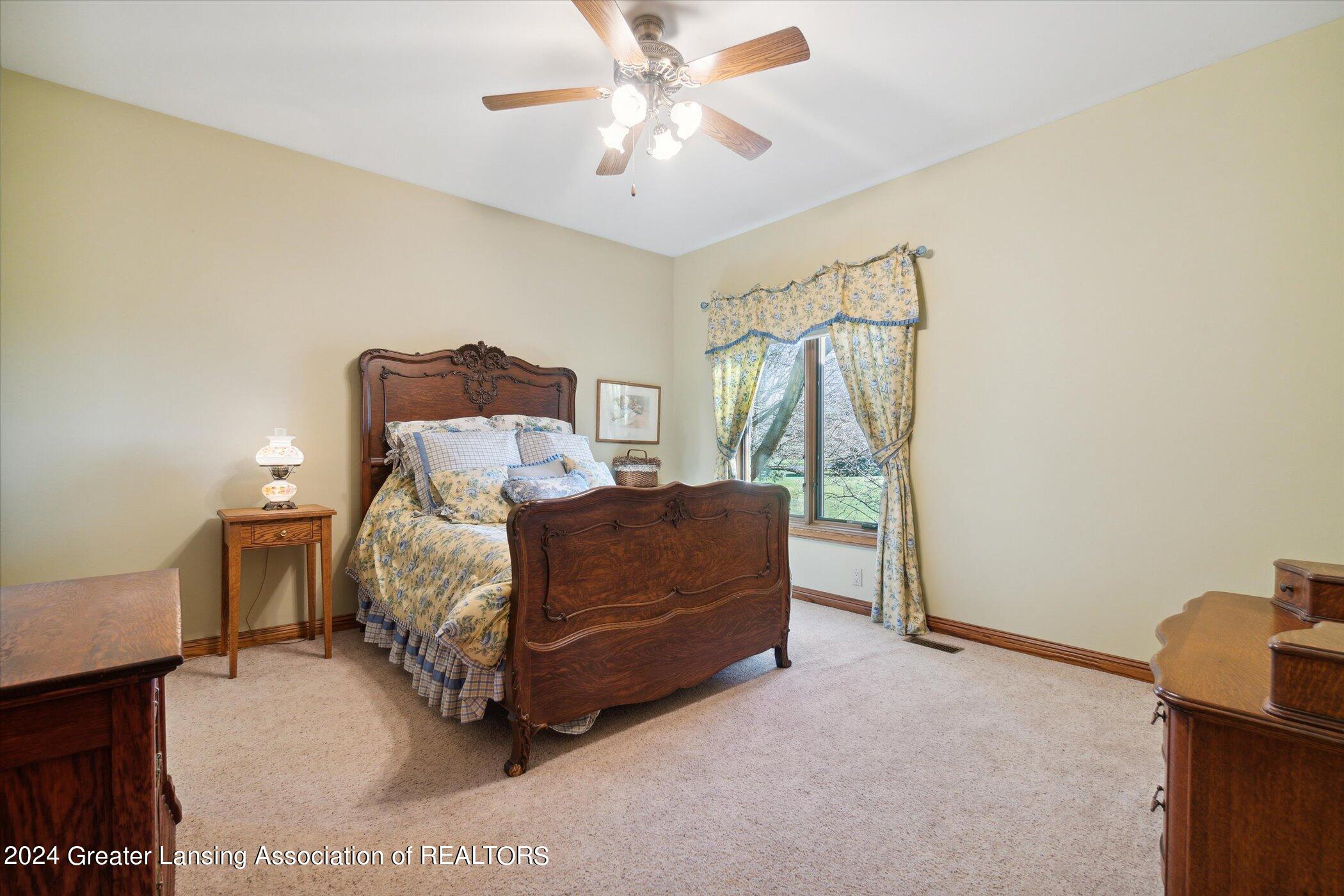 4290 S Dewitt Road, St. Johns