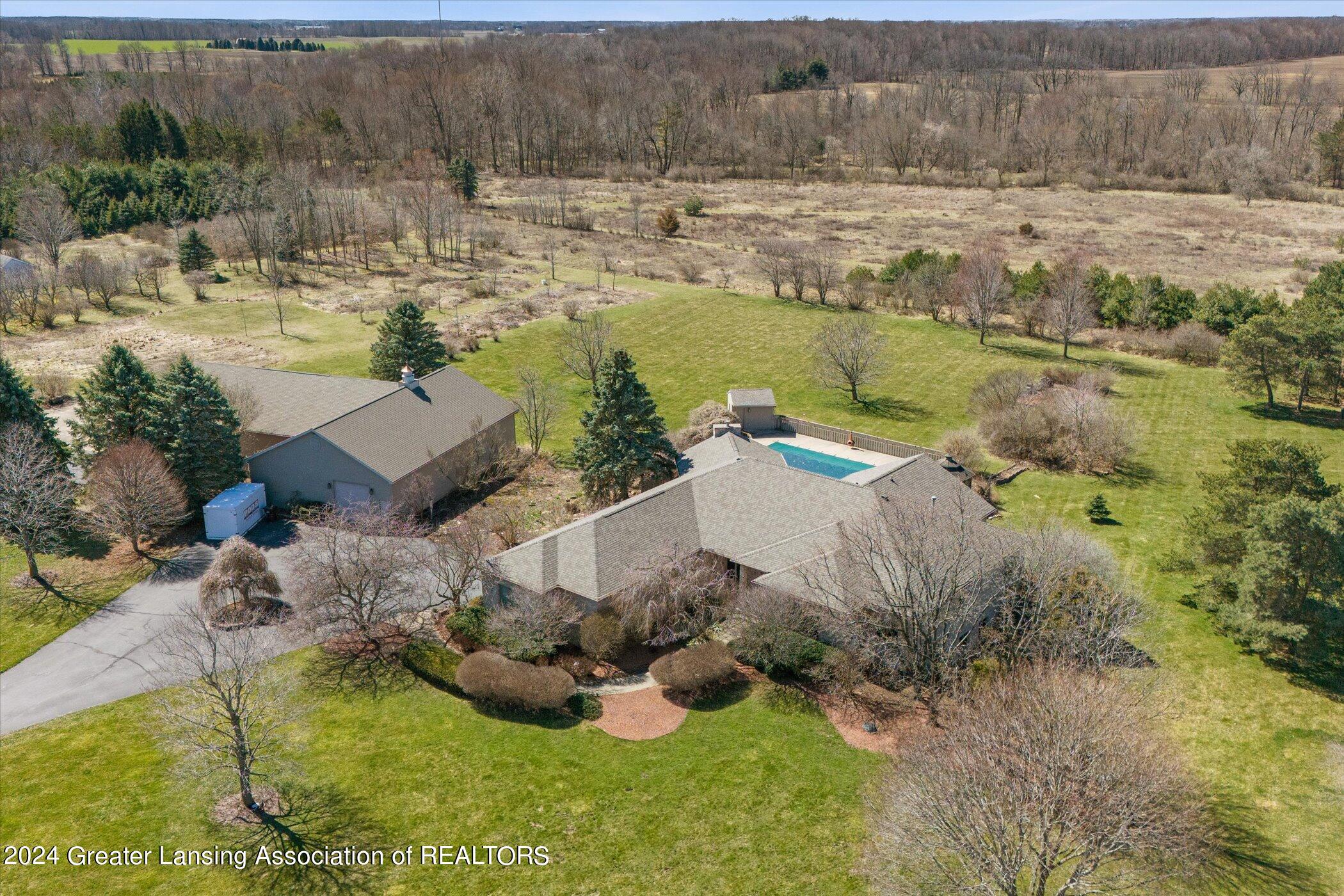 4290 S Dewitt Road, St. Johns