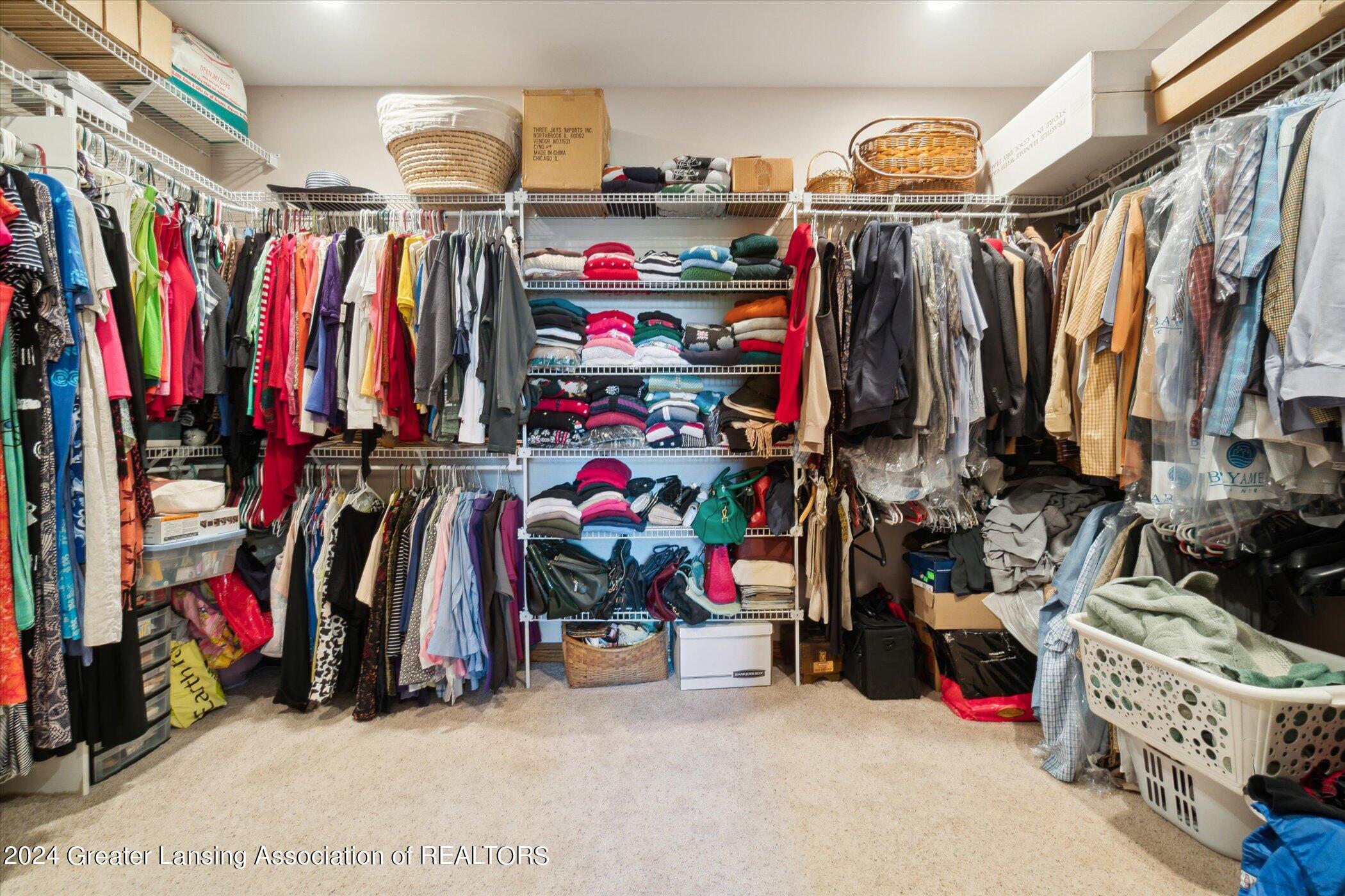 4290 S Dewitt Road, St. Johns