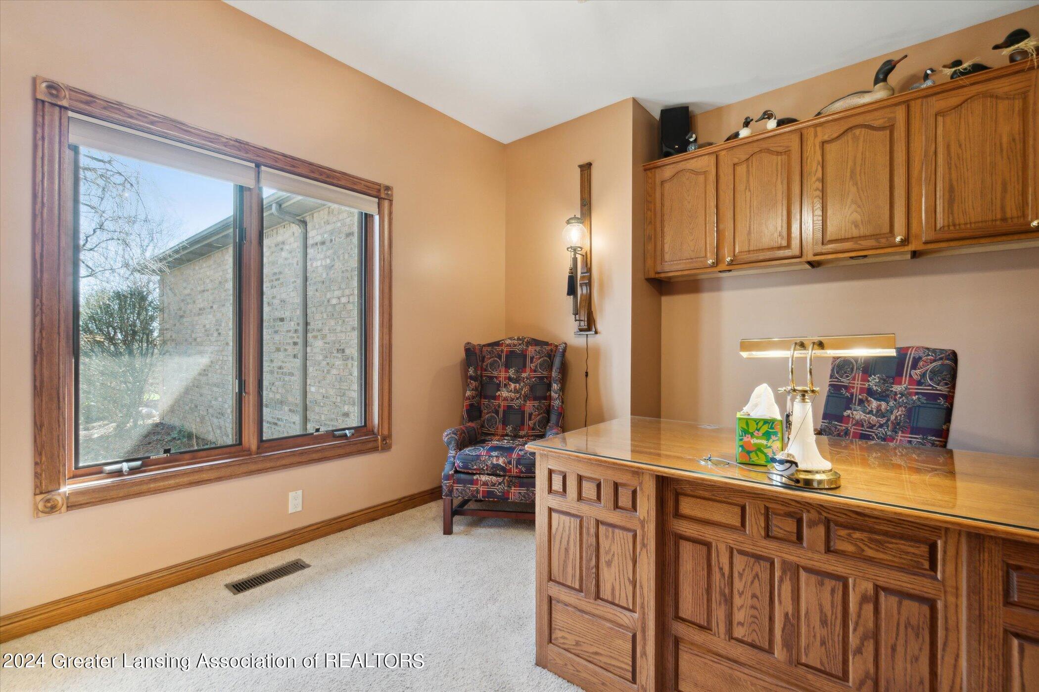 4290 S Dewitt Road, St. Johns