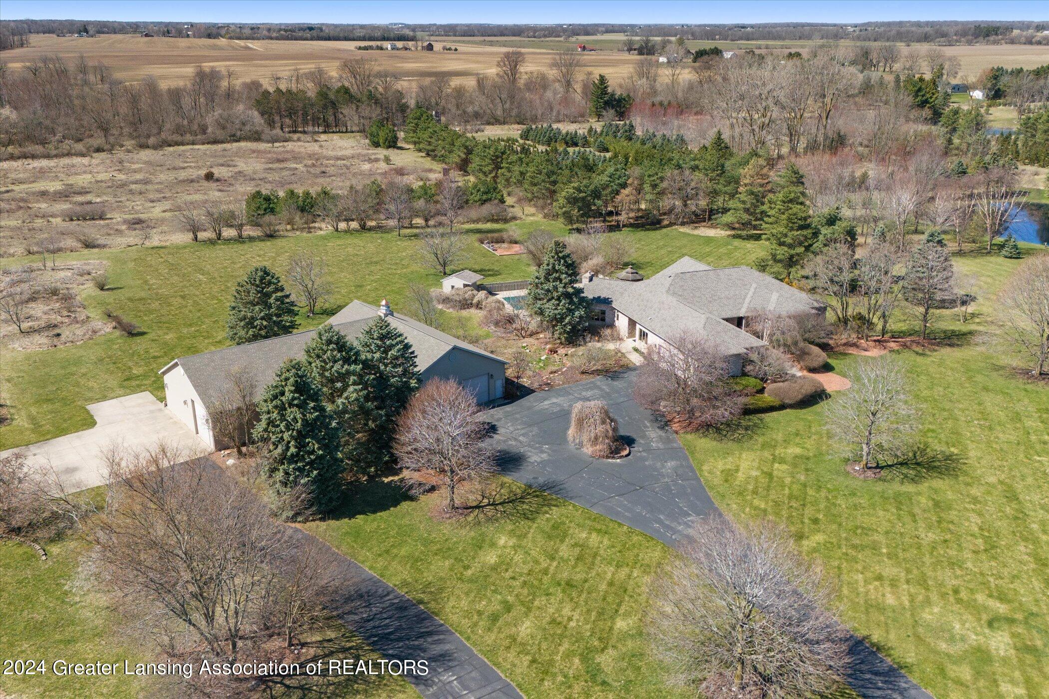 4290 S Dewitt Road, St. Johns