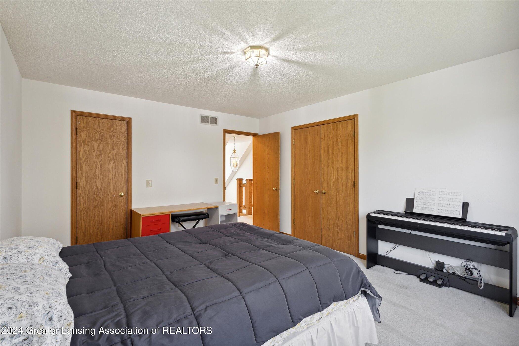 3937 Breckinridge Drive