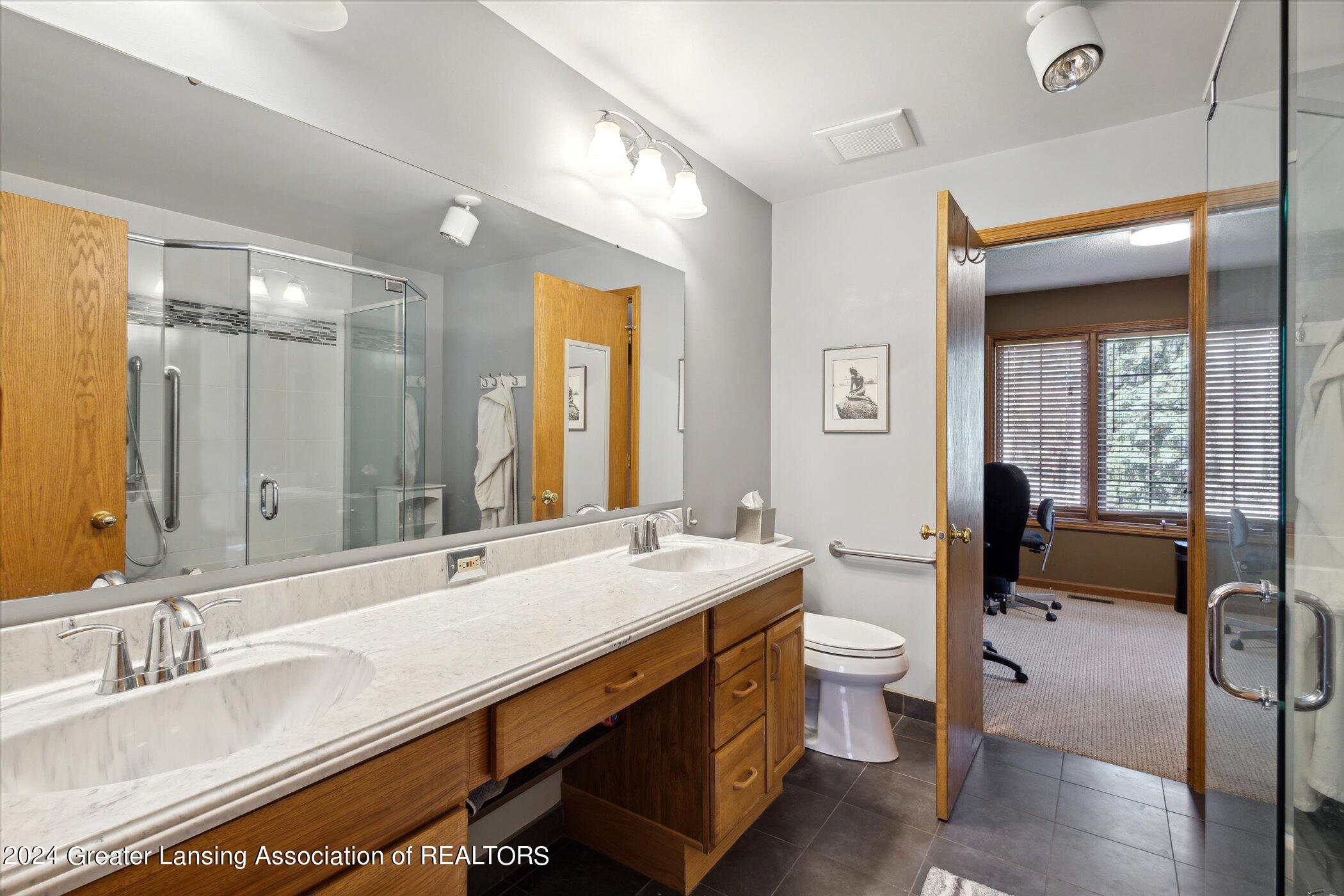 3937 Breckinridge Drive