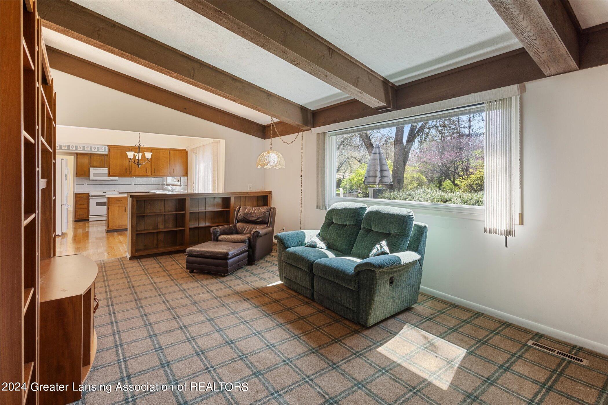 2045 Sheldrake Avenue