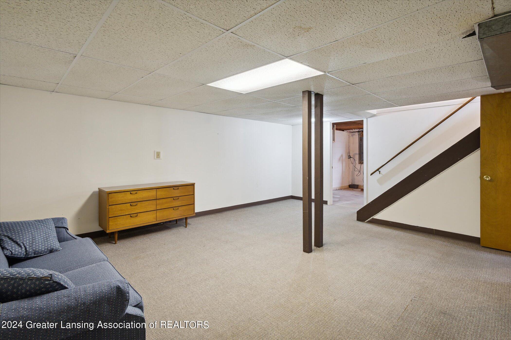 2045 Sheldrake Avenue