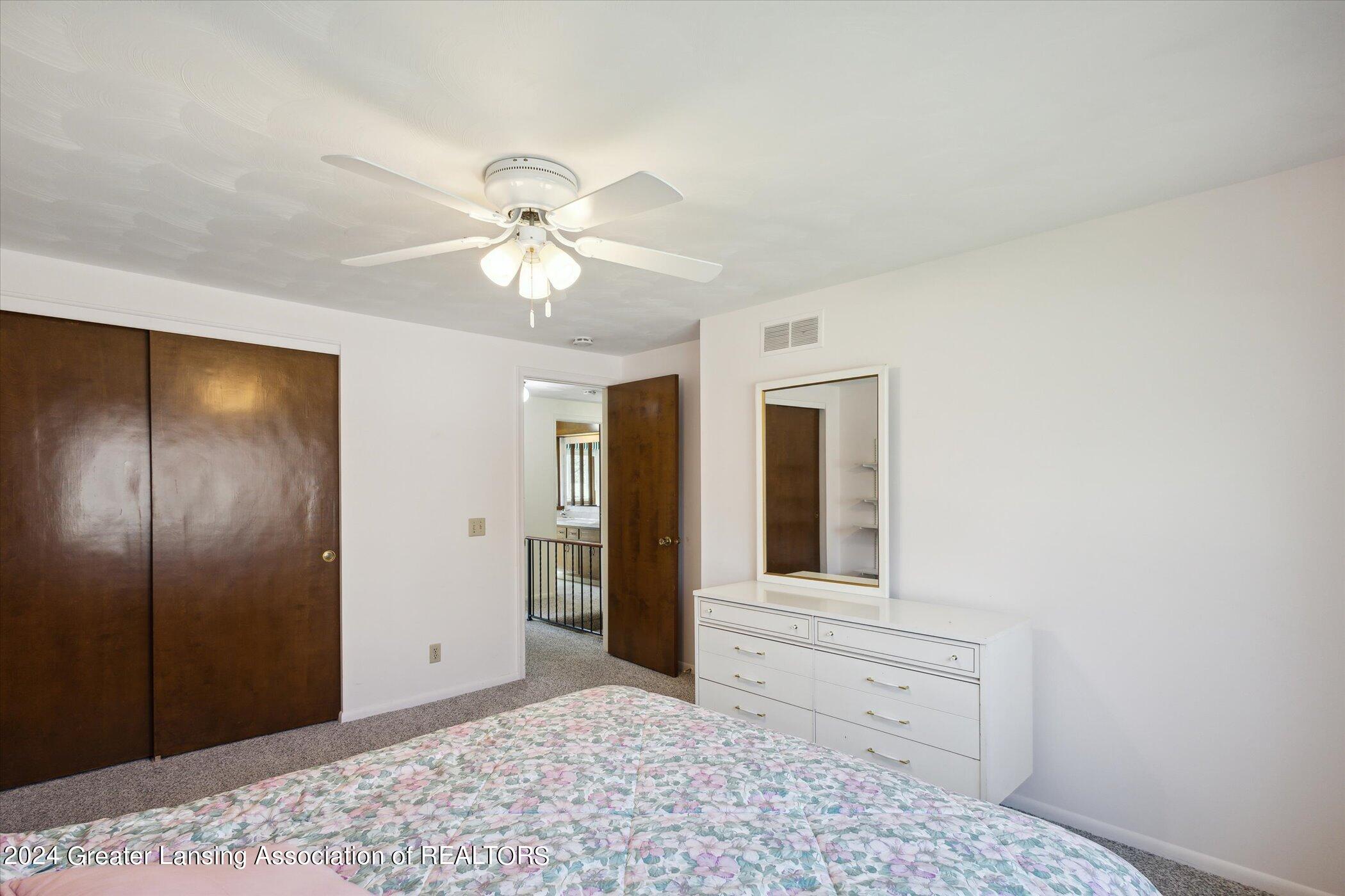 2045 Sheldrake Avenue