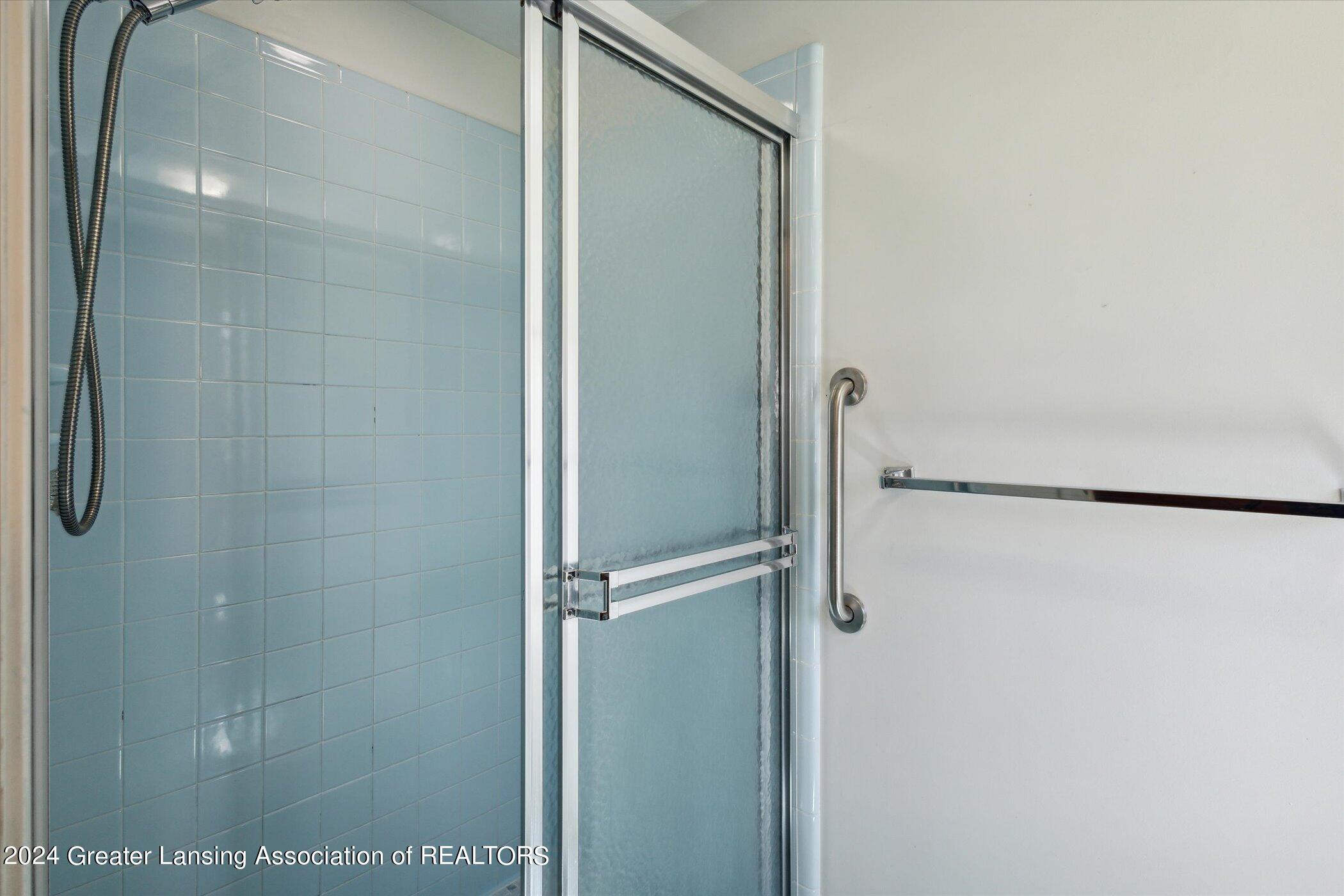 2045 Sheldrake Avenue