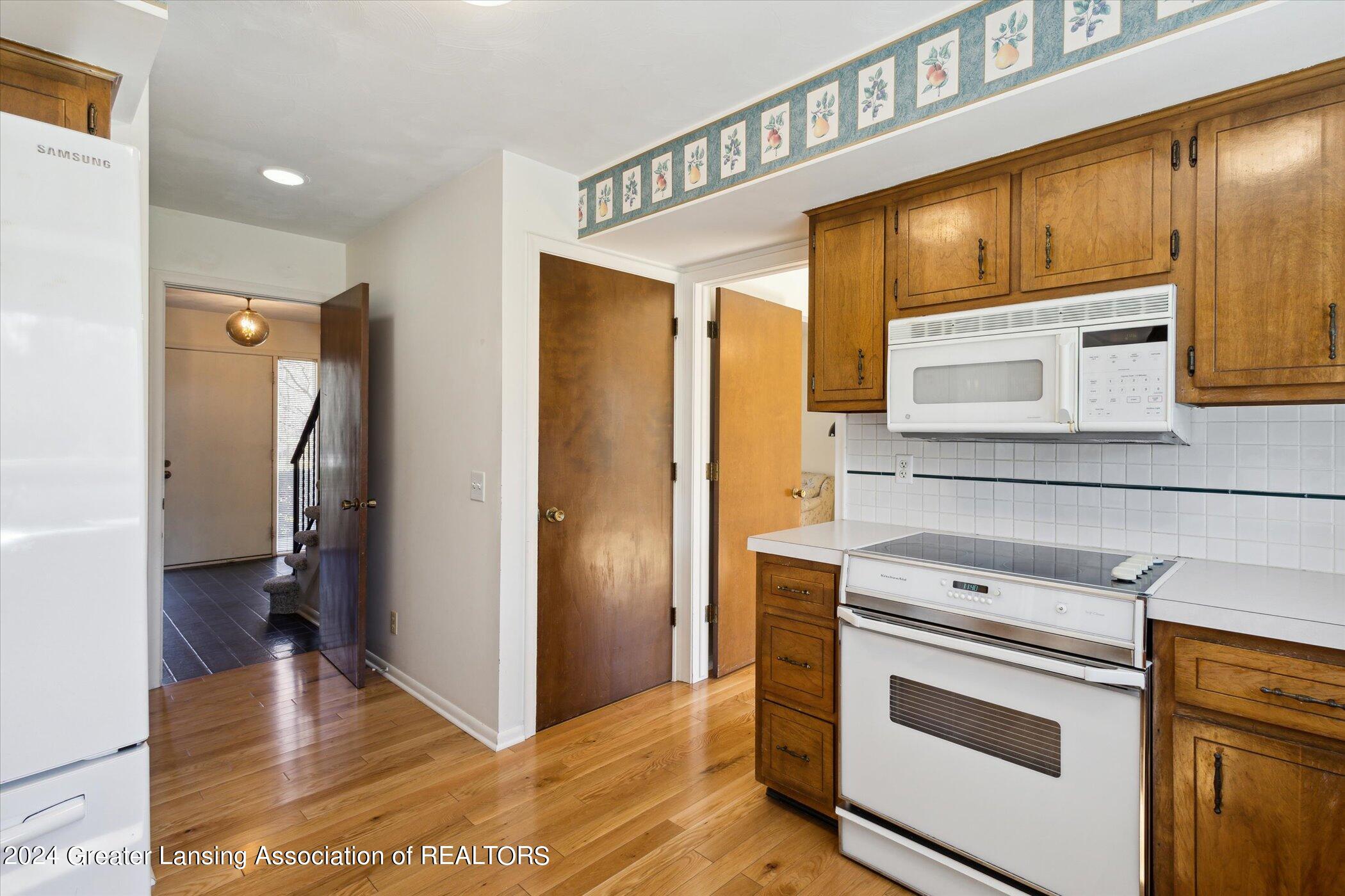 2045 Sheldrake Avenue