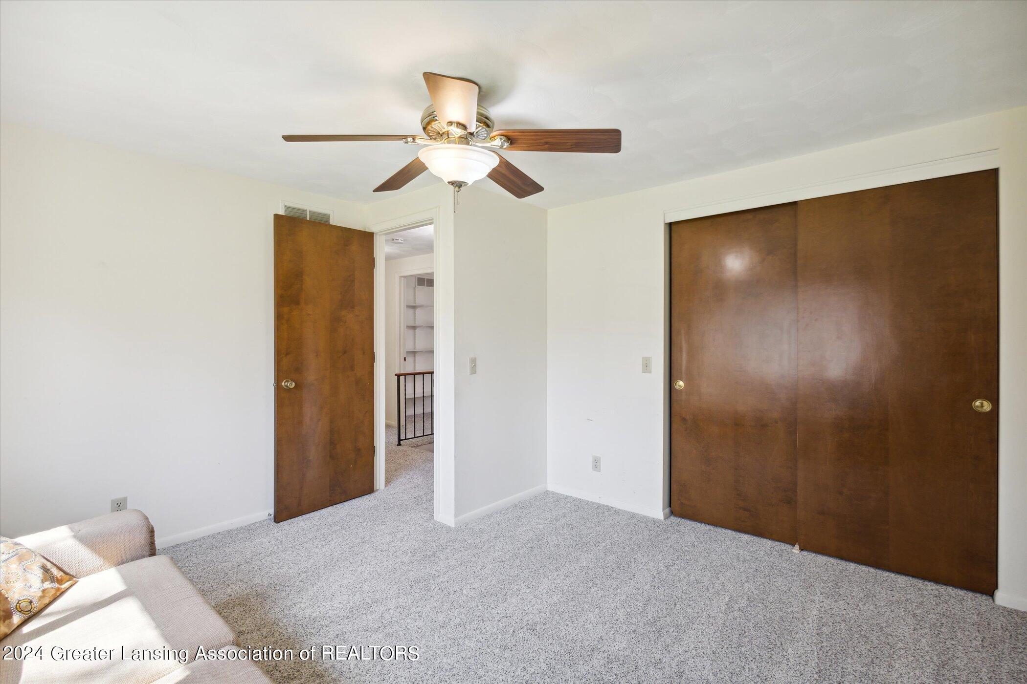 2045 Sheldrake Avenue