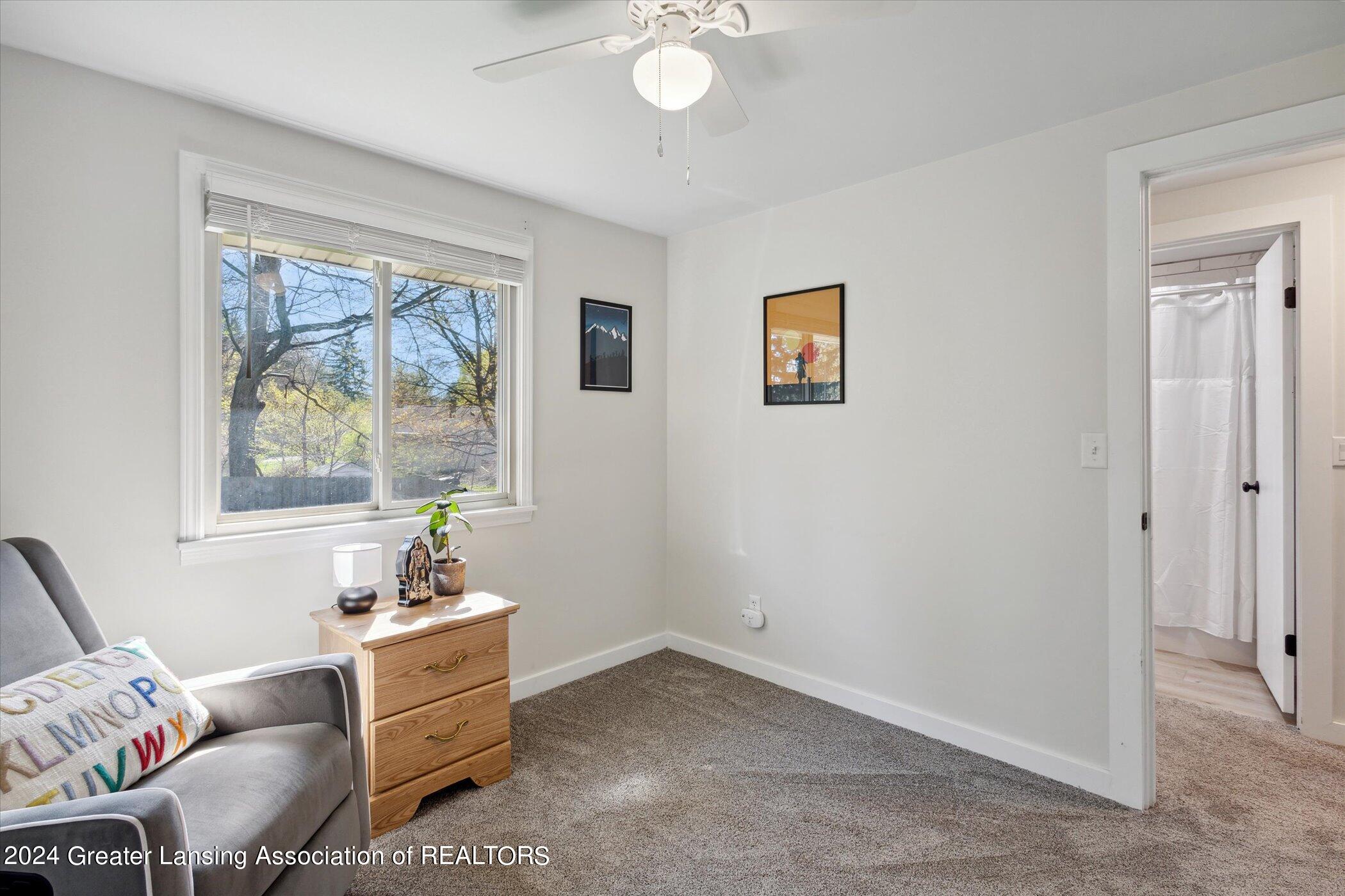 3033 Scarborough Road