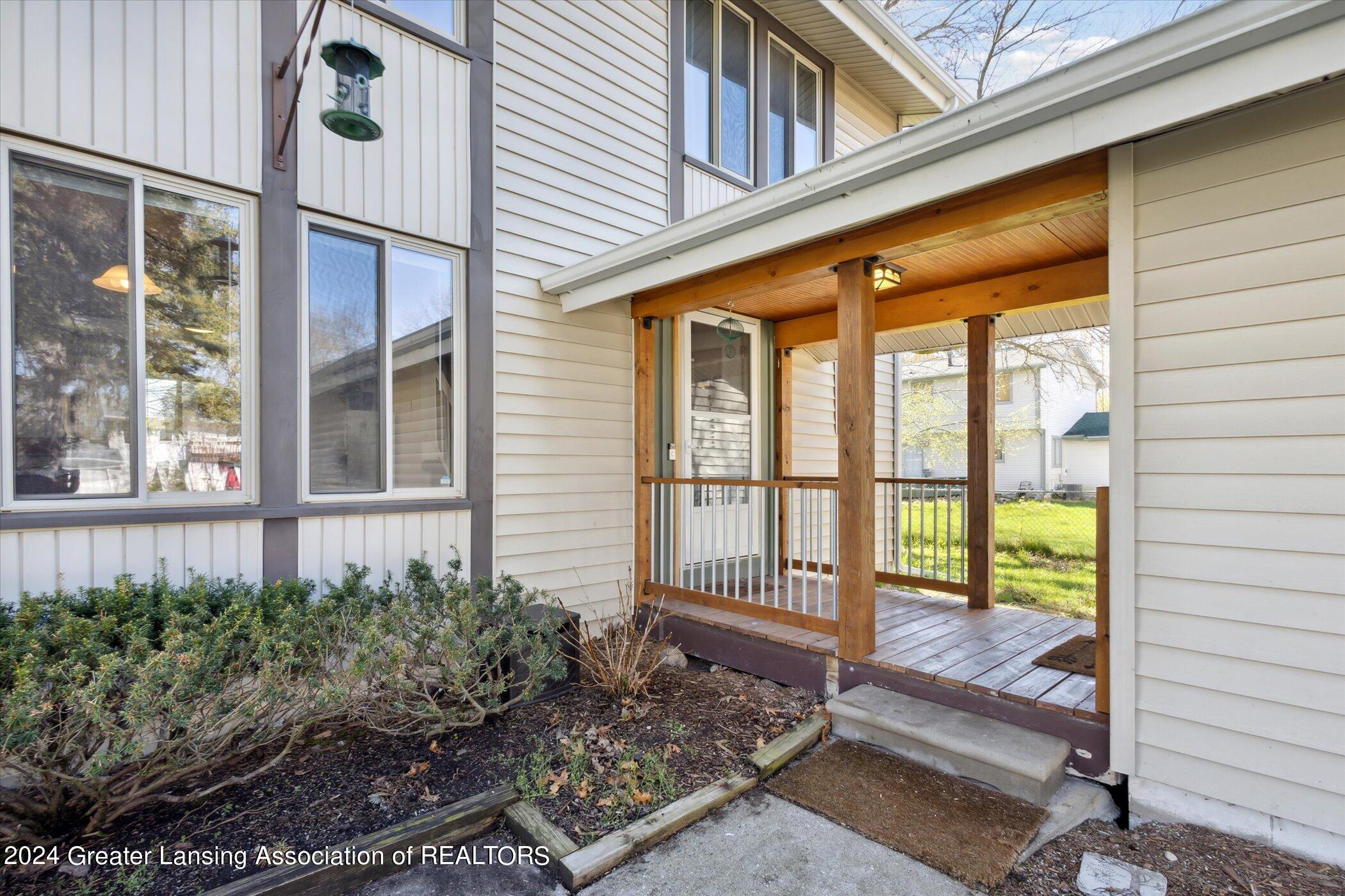 3033 Scarborough Road