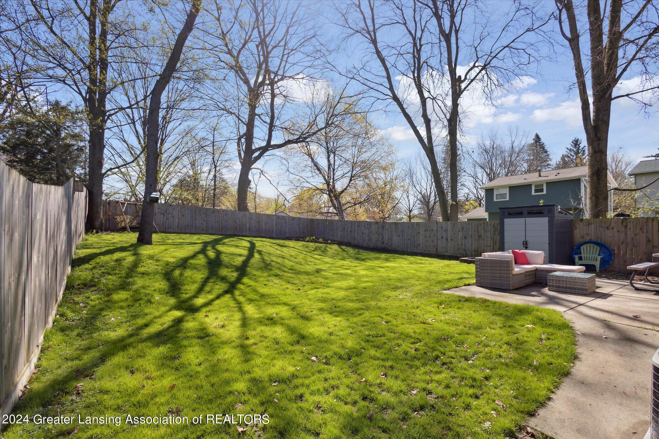 3033 Scarborough Road