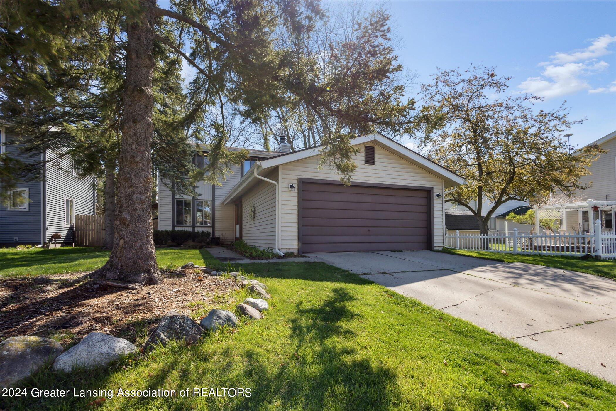 3033 Scarborough Road