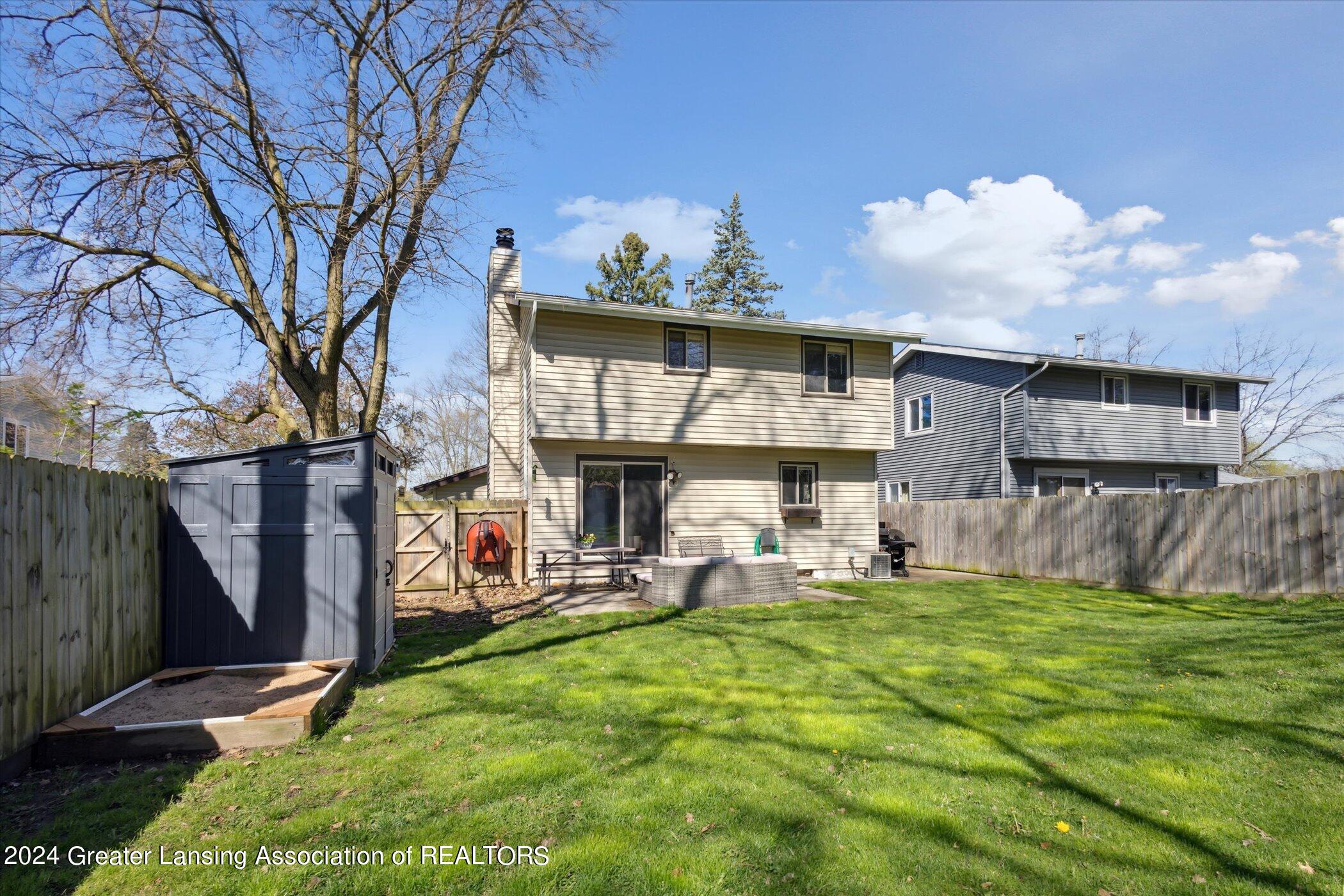 3033 Scarborough Road