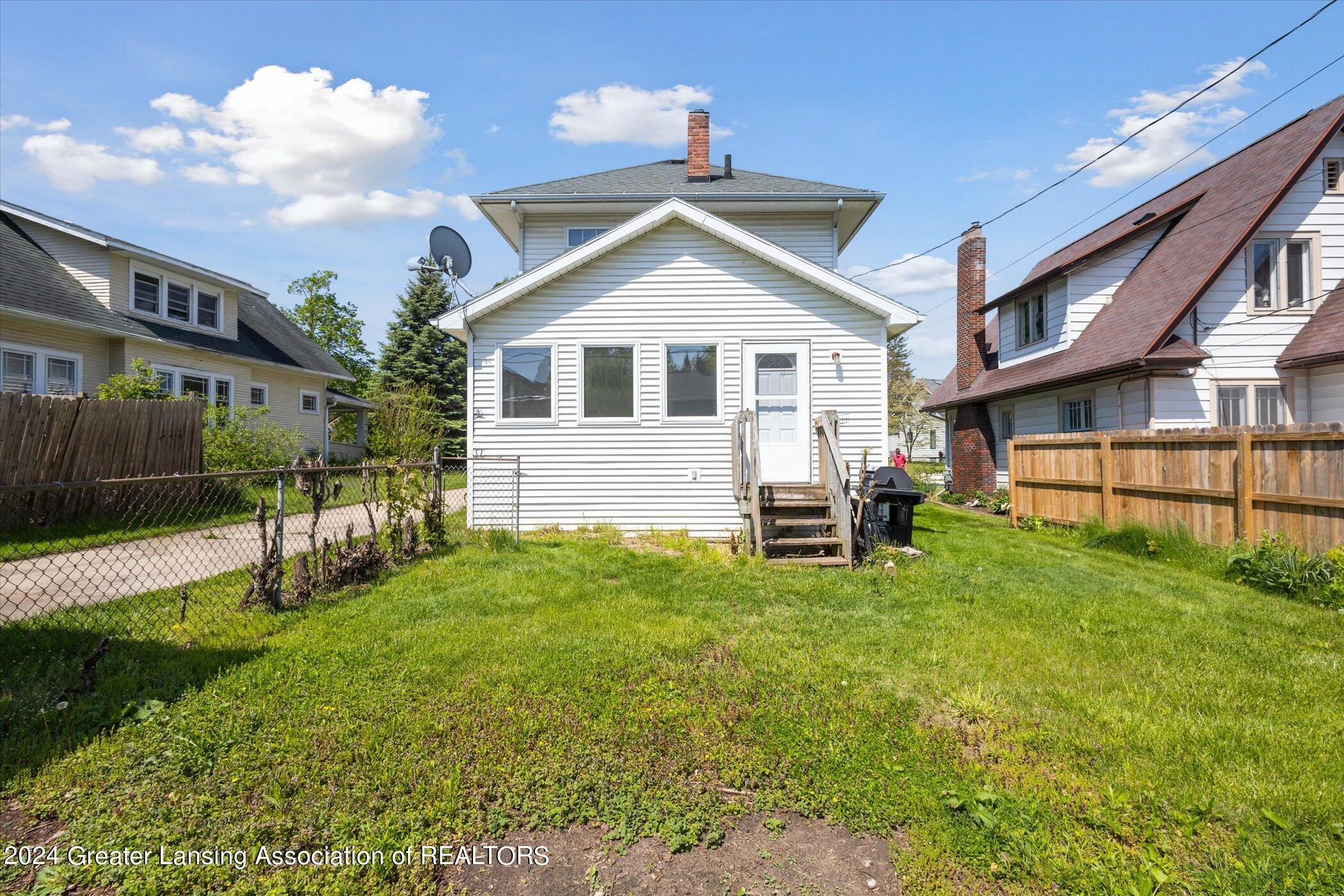 2409 Kensington Road