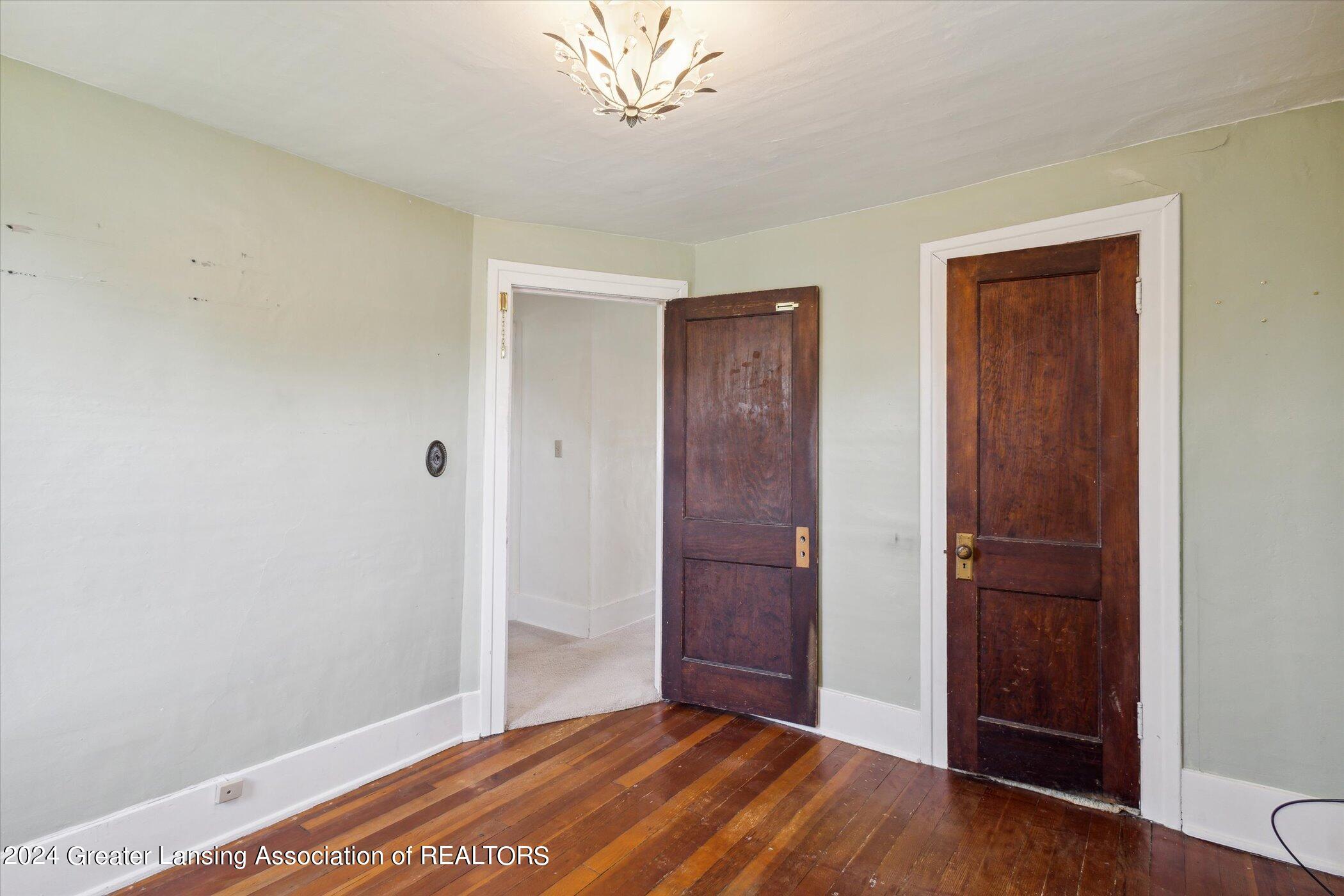 2409 Kensington Road