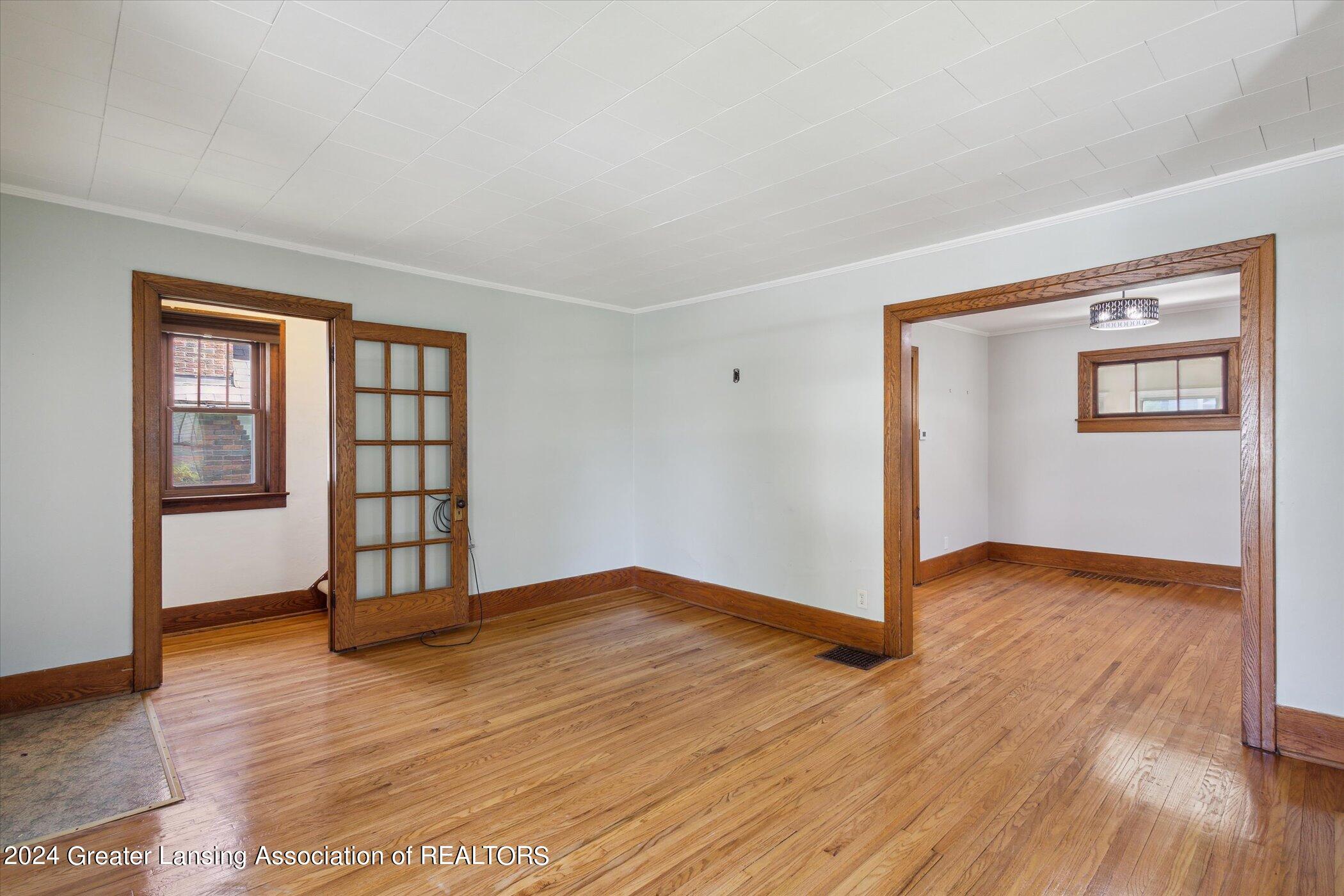 2409 Kensington Road