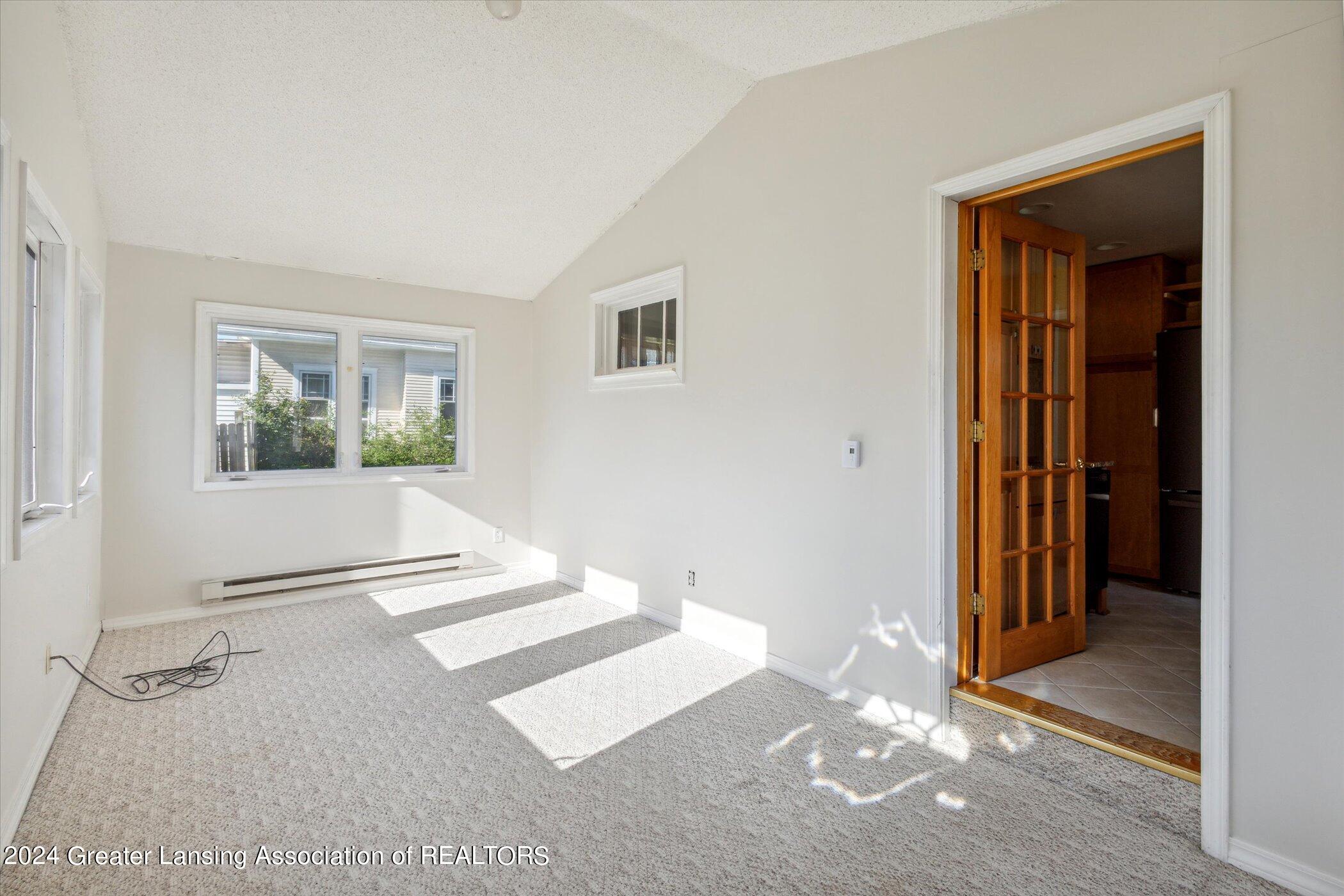 2409 Kensington Road