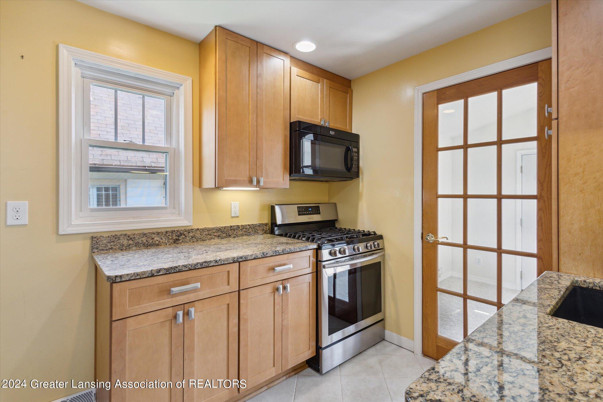 2409 Kensington Road