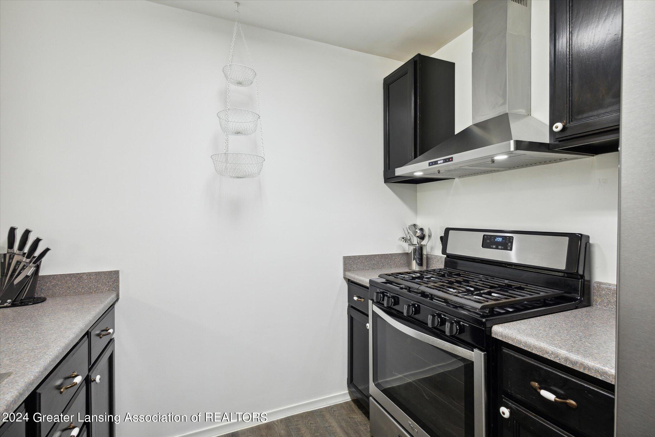 2067 Fox Hollow Drive