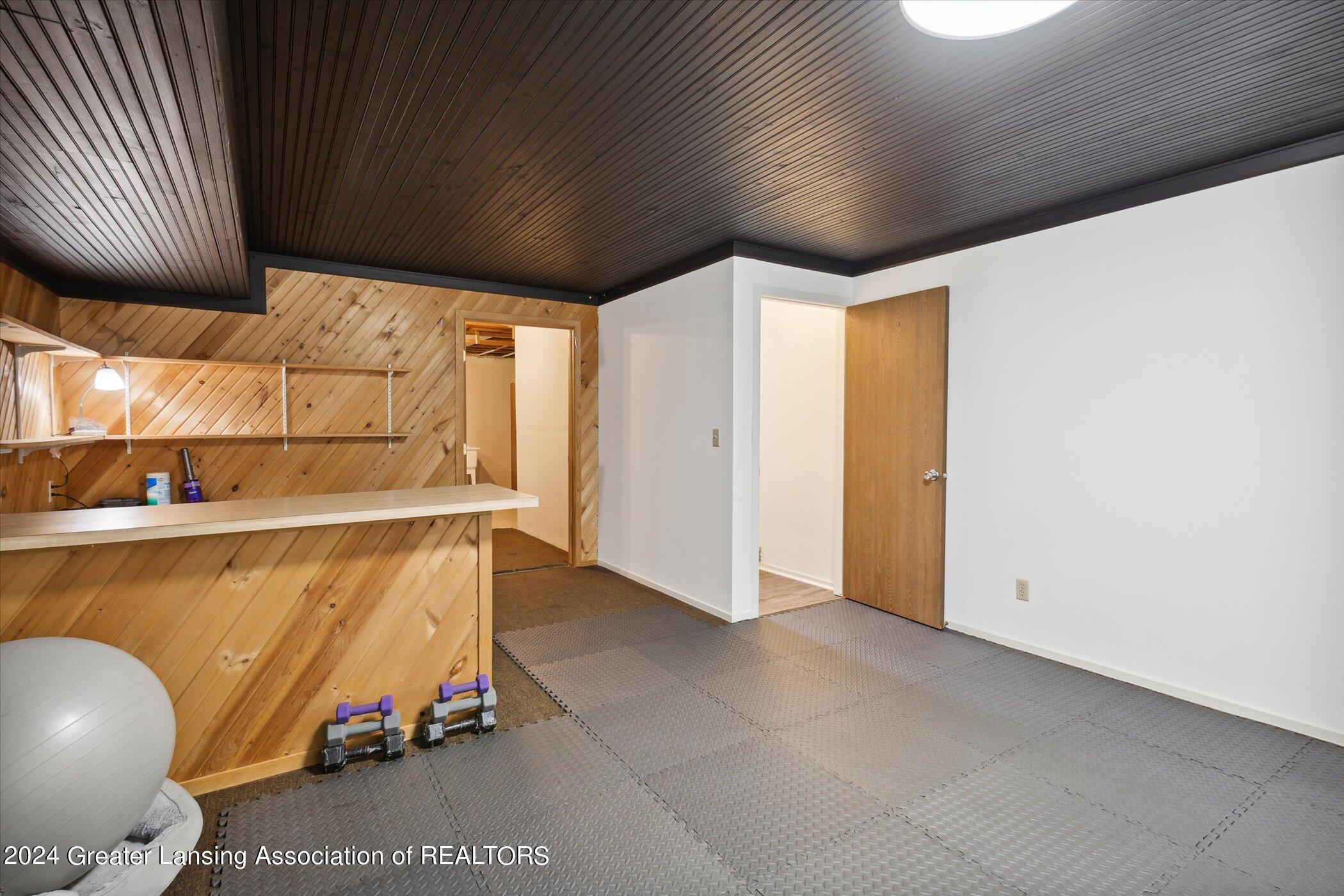 2067 Fox Hollow Drive