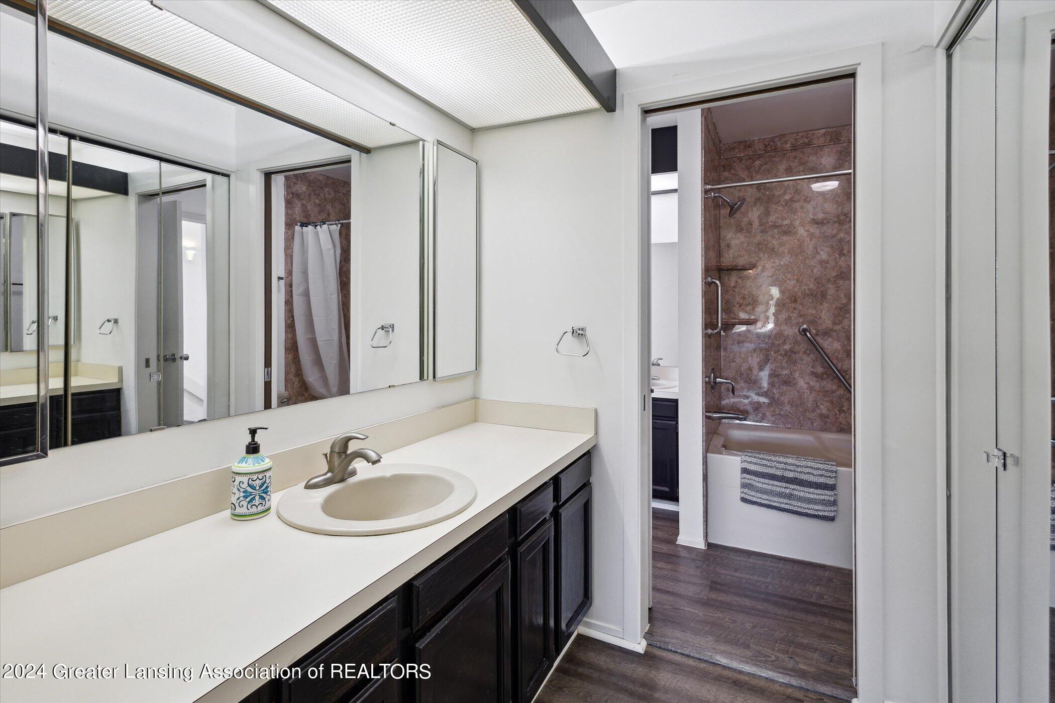 2067 Fox Hollow Drive