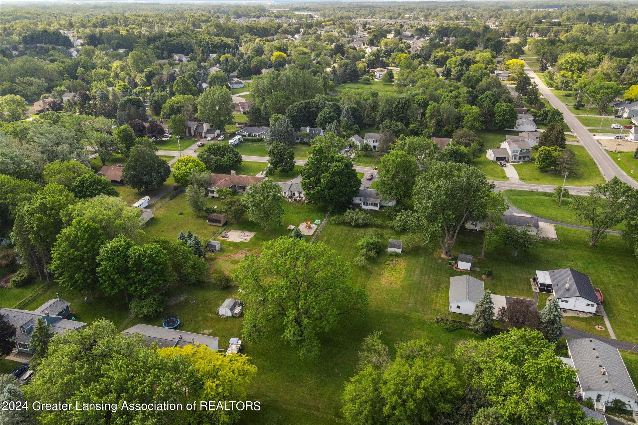 3976 Willoughby Road