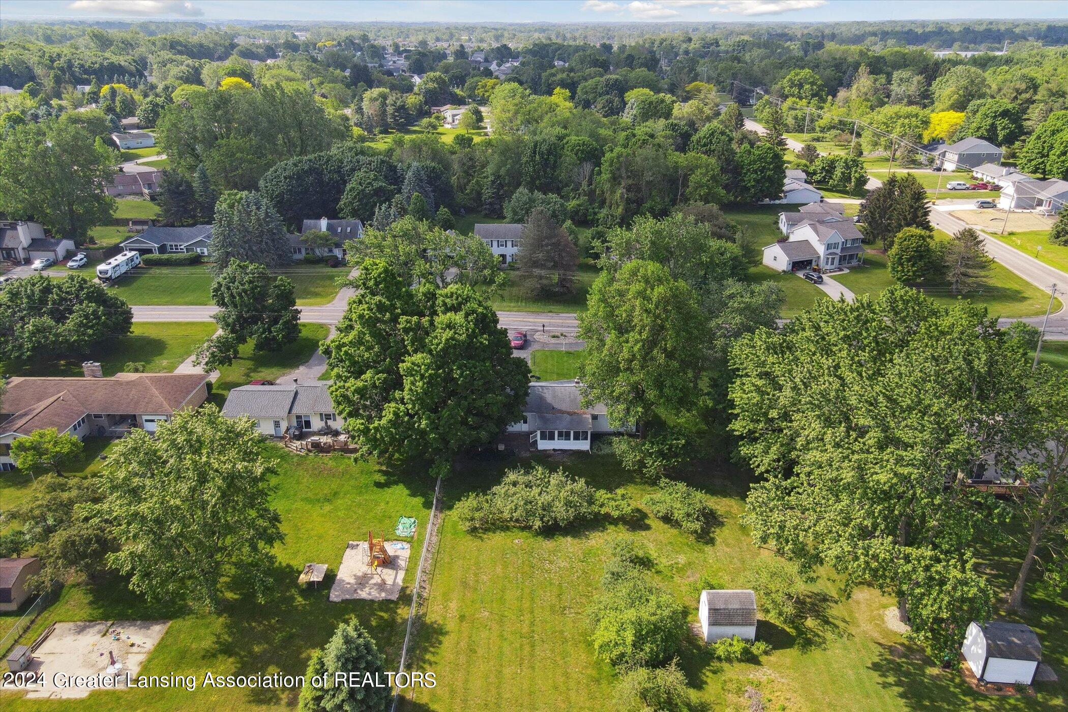 3976 Willoughby Road