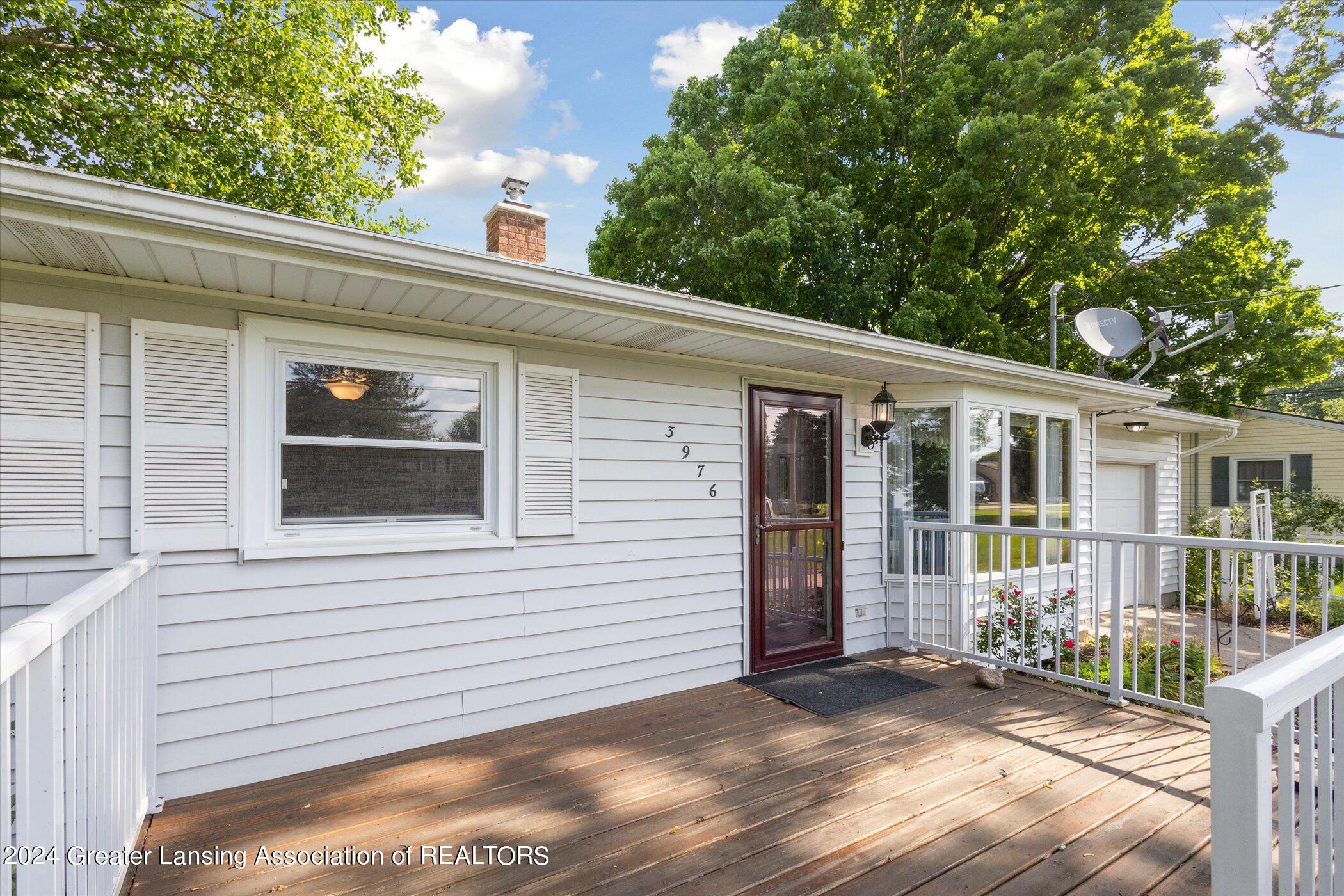 3976 Willoughby Road