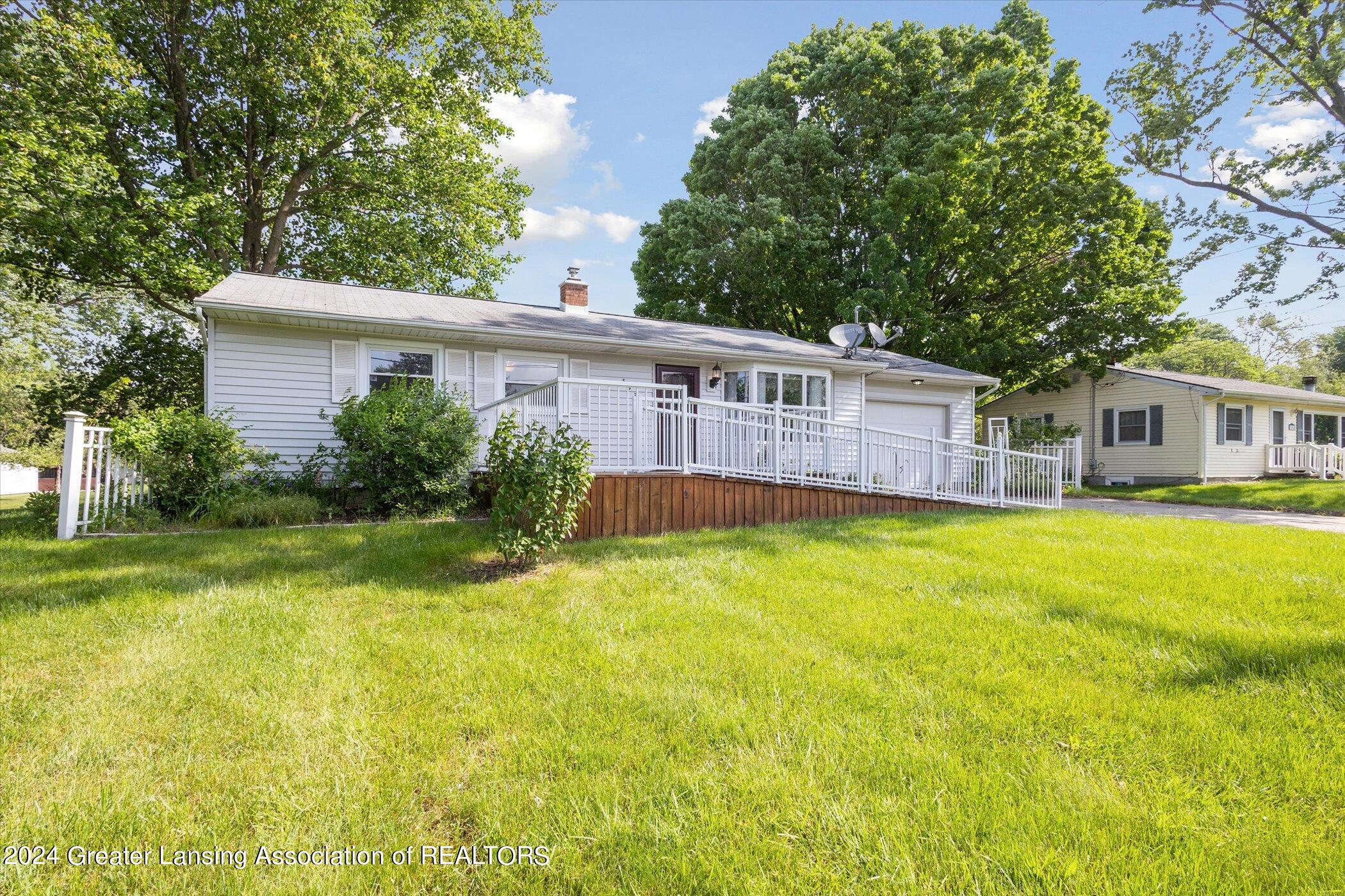 3976 Willoughby Road