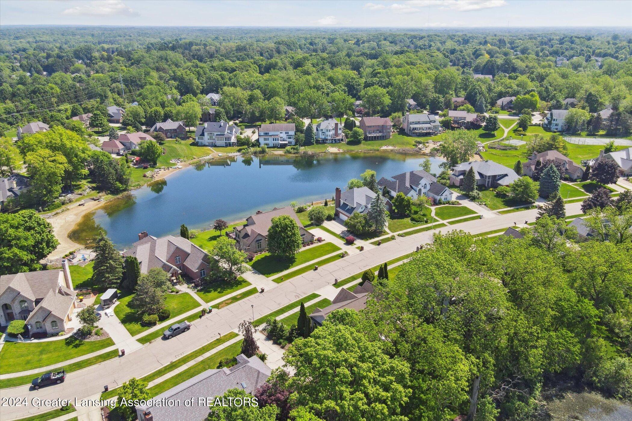 3560 Autumnwood Lane