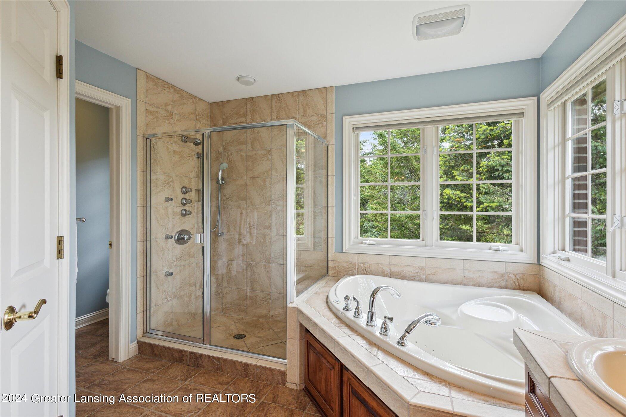 3560 Autumnwood Lane