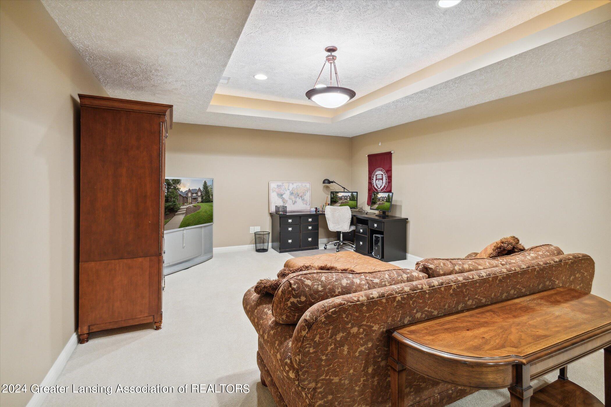 3560 Autumnwood Lane