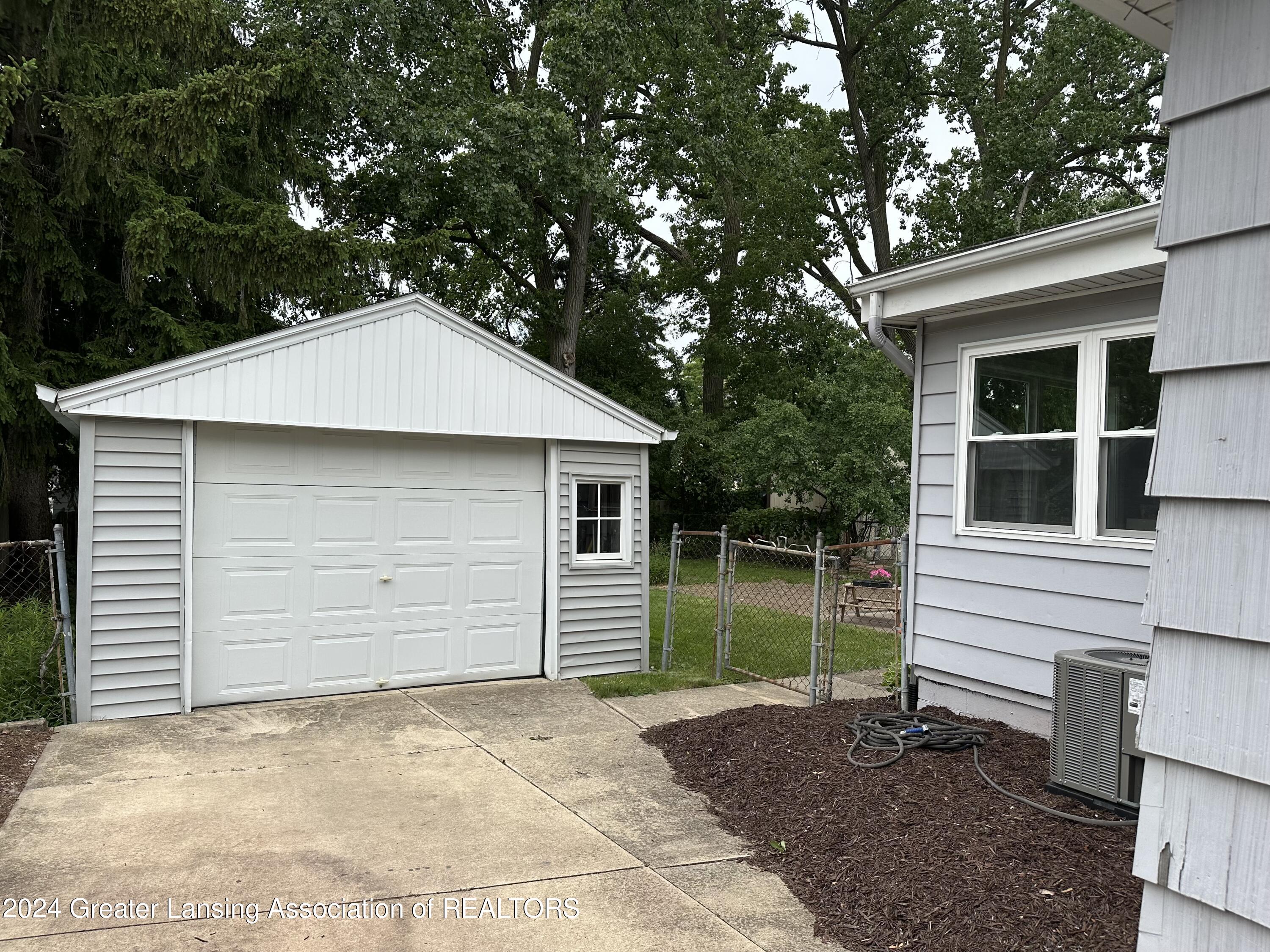 521 Lasalle Boulevard