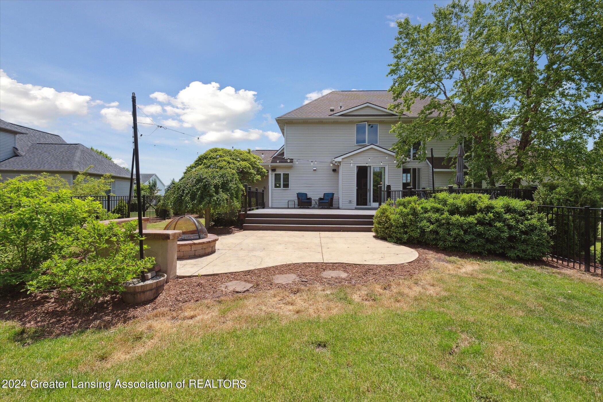 3400 Hidden Ridge Drive, DeWitt