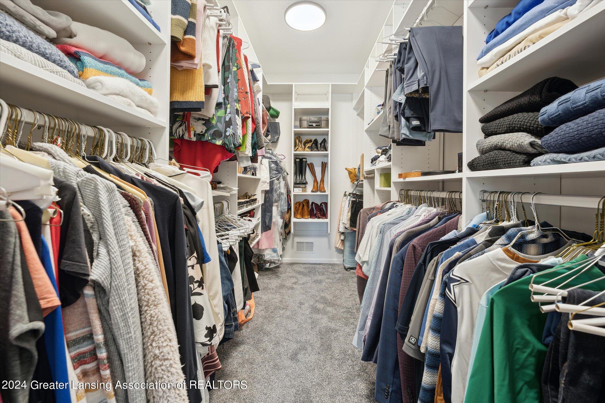 3400 Hidden Ridge Drive, DeWitt