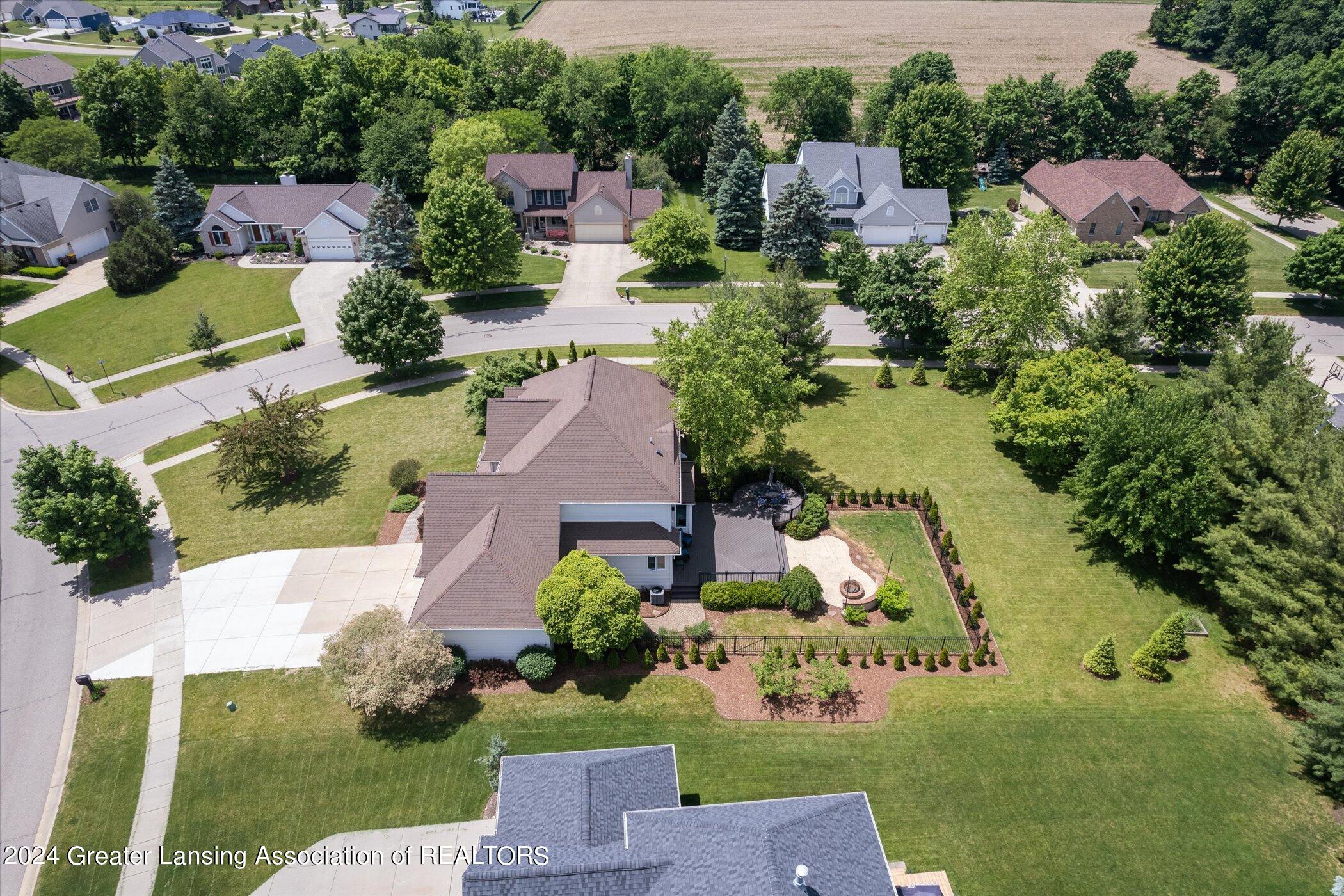 3400 Hidden Ridge Drive, DeWitt