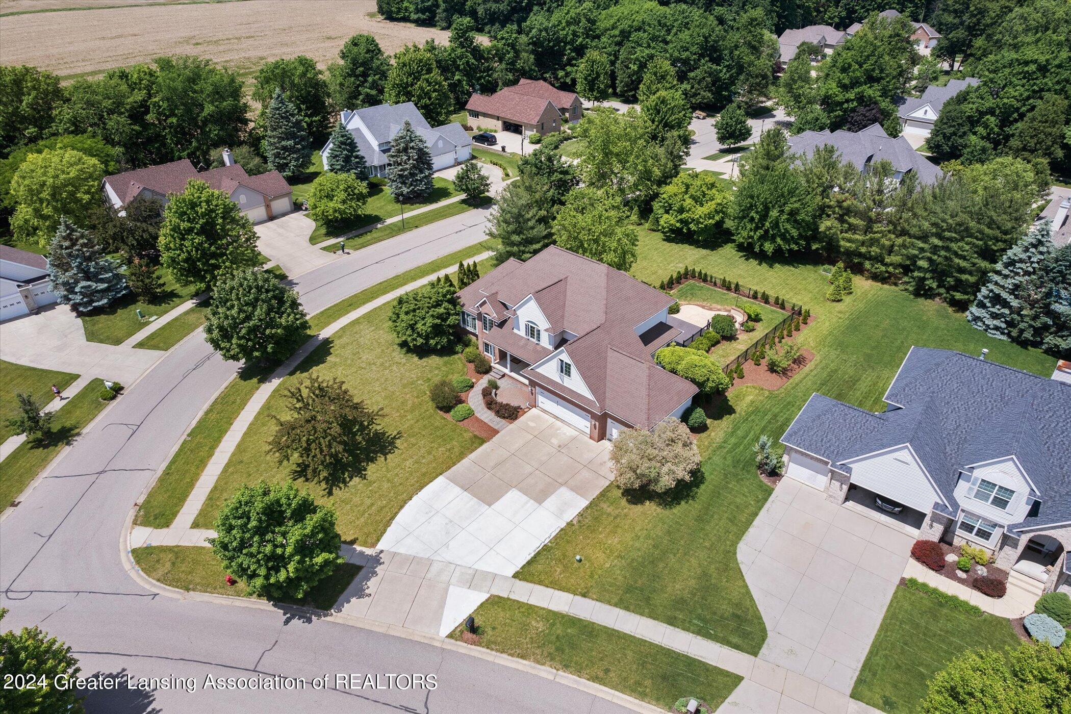 3400 Hidden Ridge Drive, DeWitt