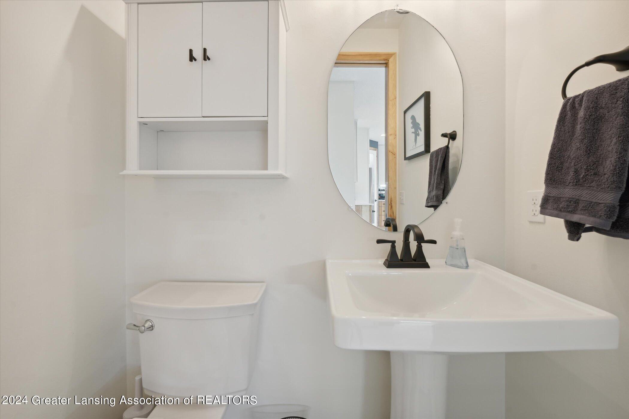 3400 Hidden Ridge Drive, DeWitt