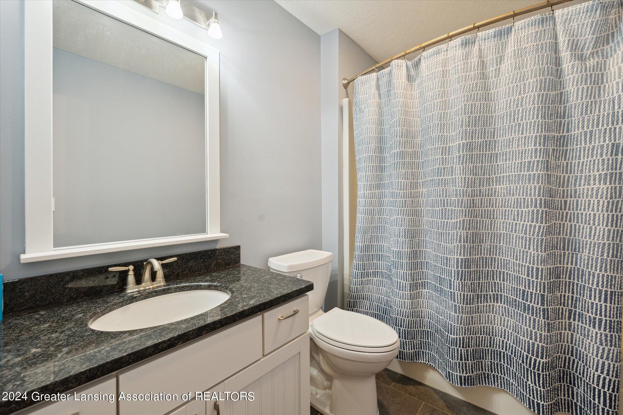 3400 Hidden Ridge Drive, DeWitt