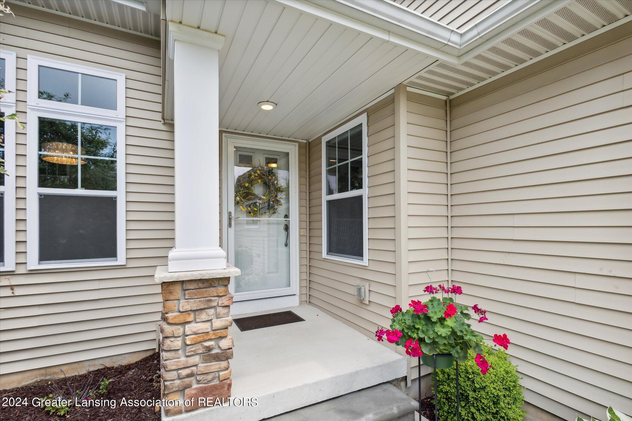 8706 Huntington Drive, 31