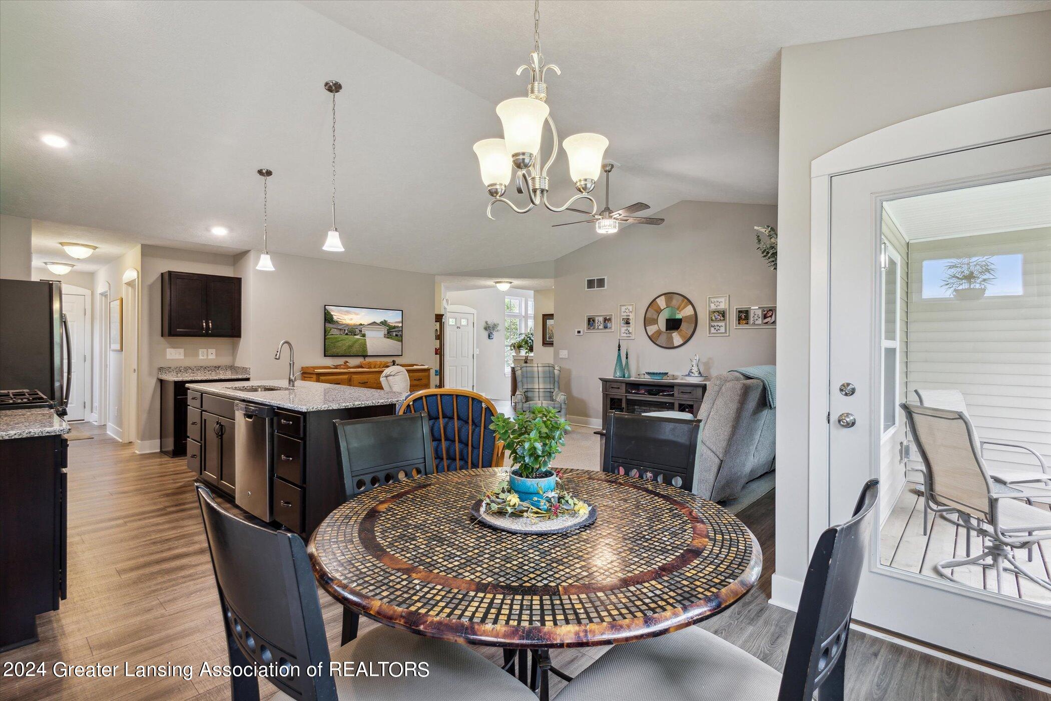 8706 Huntington Drive, 31