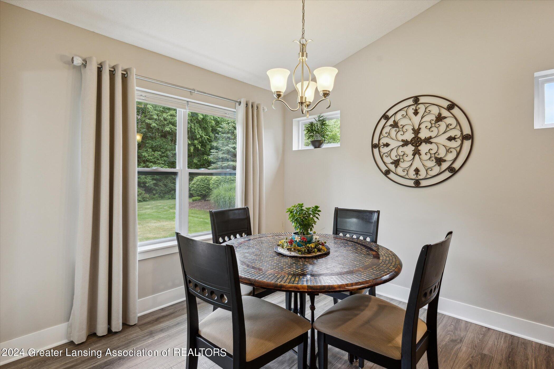 8706 Huntington Drive, 31