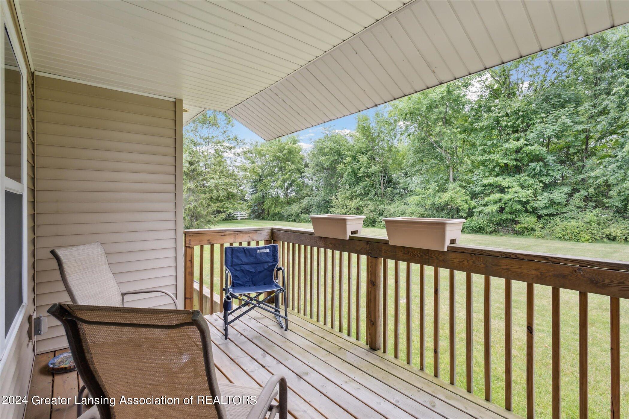 8706 Huntington Drive, 31