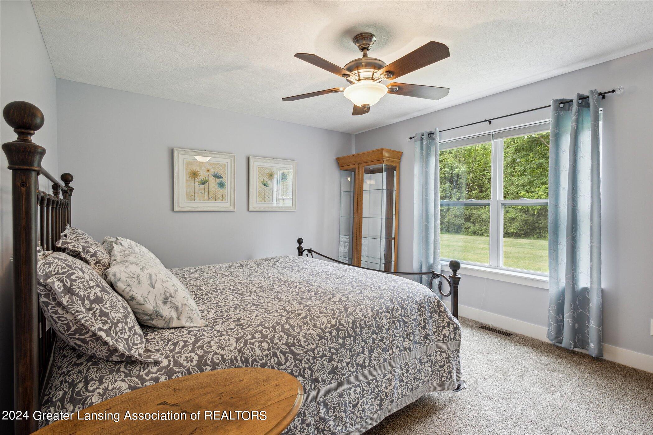 8706 Huntington Drive, 31