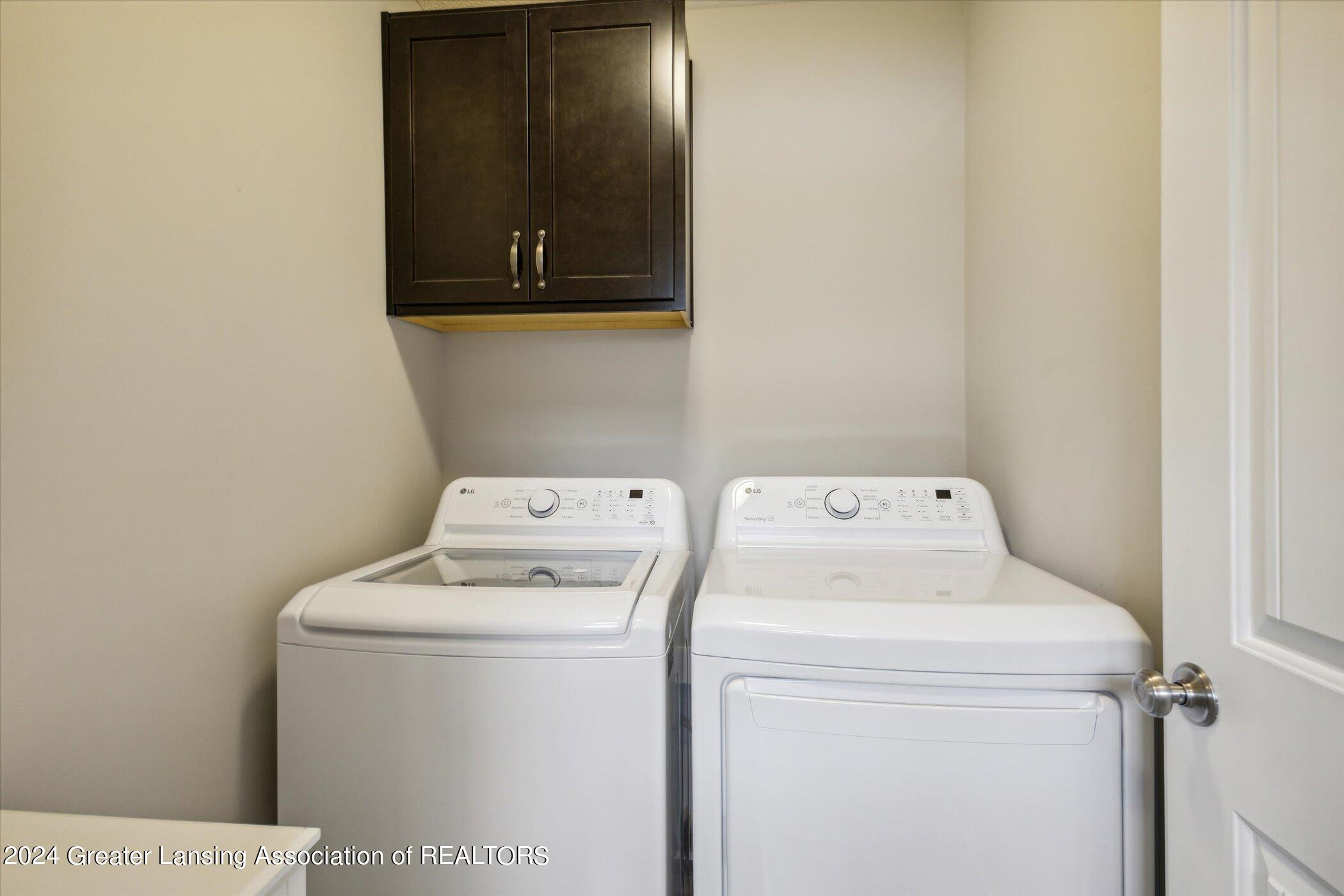 8706 Huntington Drive, 31