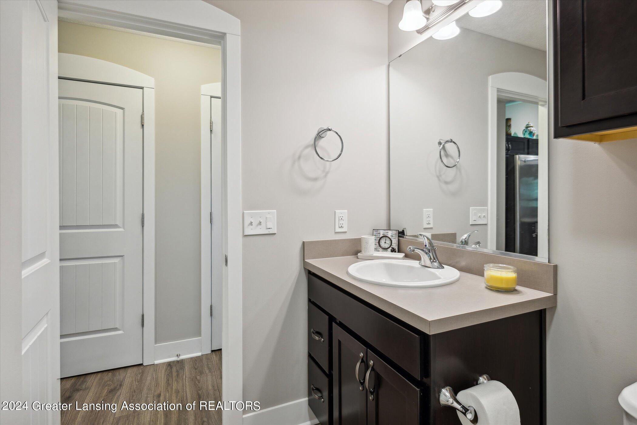 8706 Huntington Drive, 31