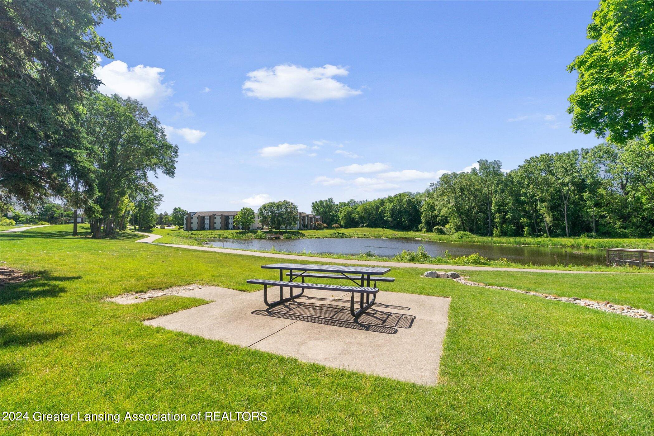 1460 E Pond Drive, 31