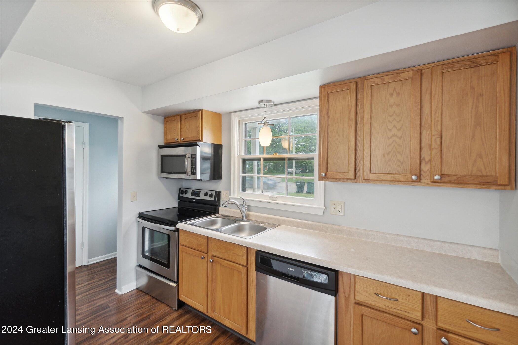 1659/1661 Haslett Road